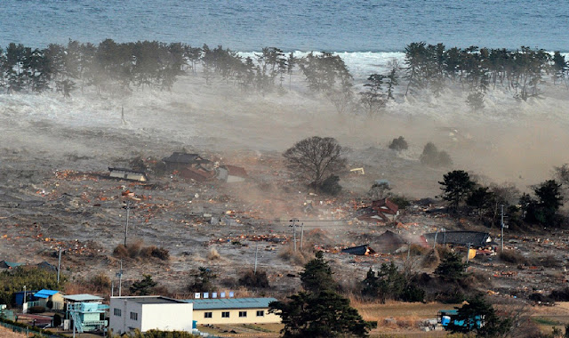 Tsunami en japon marzo 2011 - Sunami