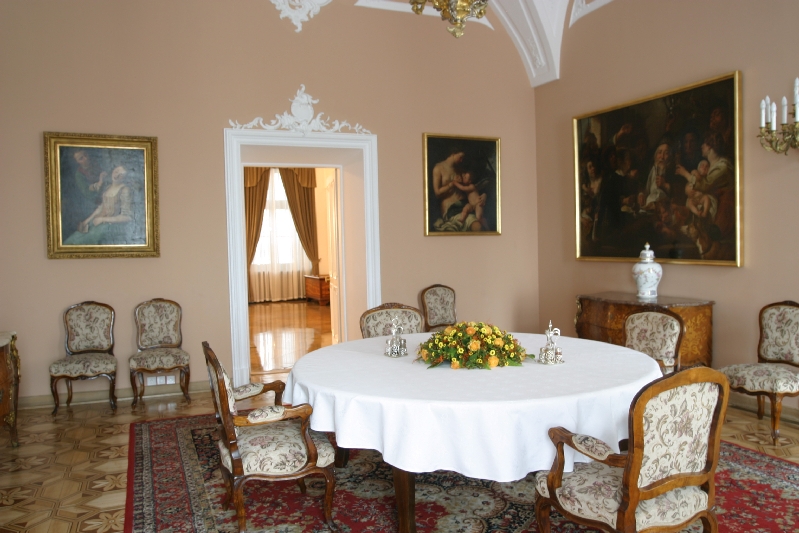 File:POL palac prezydencki jadalnia.jpg