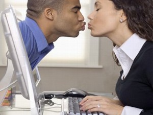 Internet Dating Sites Image