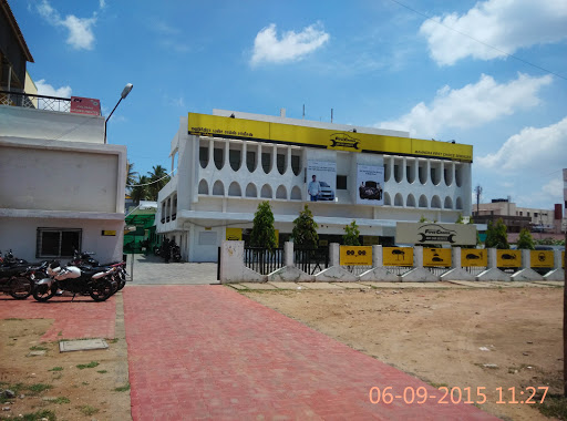 Kalyan Services Mahindra First Choice Services, 149 Dhayal Street, Thiru Nagar, Kavundampalayam, Coimbatore, Tamil Nadu 641030, India, Car_Service, state TN