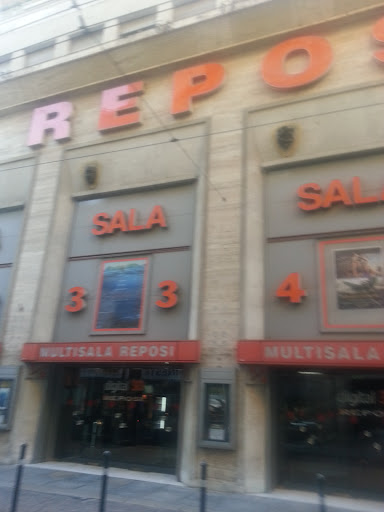 Multiplex Cinema Reposi