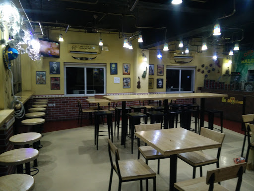 La-Mexicana - Mexican Grill & Restaurant, KPHB 7th Phase Rd, Kukatpally Housing Board Colony, Kukatpally, Hyderabad, Telangana 500085, India, Mexican_Restaurant, state TS