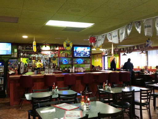 Restaurant «Si Señor Mexican Restaurant», reviews and photos, 7729 Broadview Rd, Seven Hills, OH 44131, USA