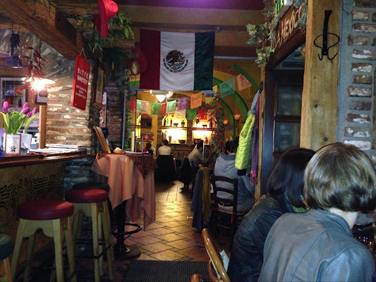 Los Caballeros - Mexikanisches Restaurant & Bar, Landstraße 32, 4020 Linz, Austria