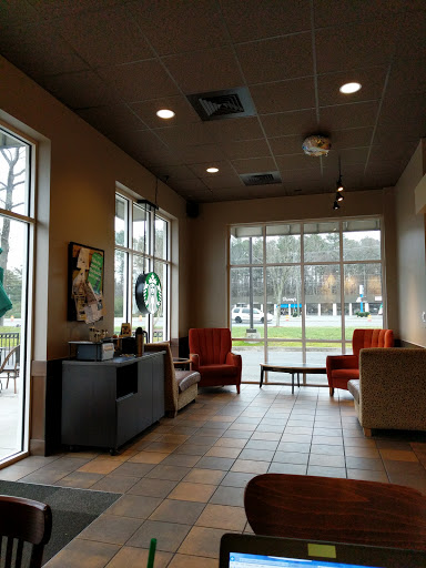 Coffee Shop «Starbucks», reviews and photos, 6705 Fox Mill Center Parkway, Gloucester Courthouse, VA 23061, USA