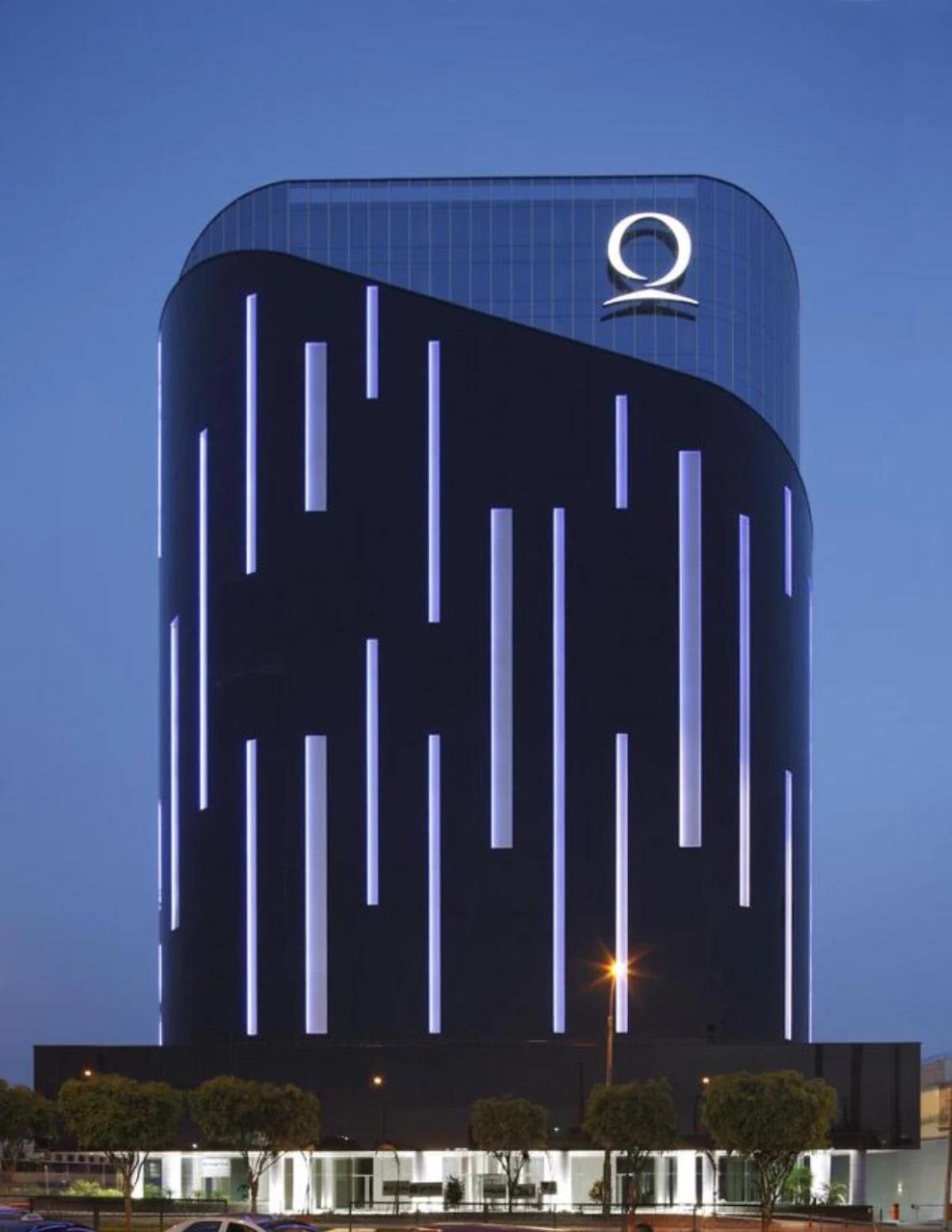 Torre Omega by Metropolis
