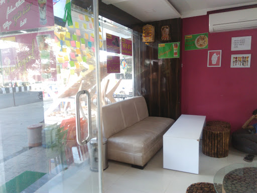 Monika Ice Cream, New Pal Rd, TGB, Adajan Gam, Adajan, Surat, Gujarat 395009, India, Dessert_Shop, state GJ