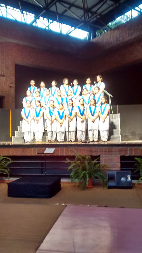 Welham Girls School, Municipal Rd, Dalanwala, Dehradun, Uttarakhand 248001, India, Private_School, state UK