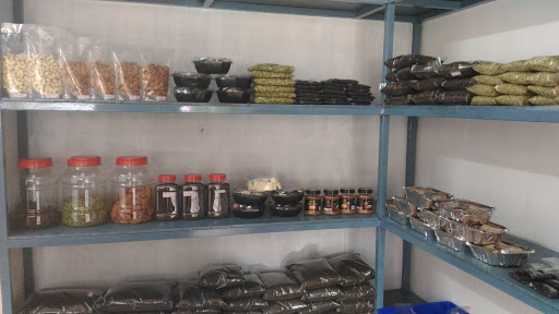 Homemade Chocolates, Pipeline Rd, Palarivattom, Ernakulam, Kerala 682017, India, Chocolate_Shop, state KL