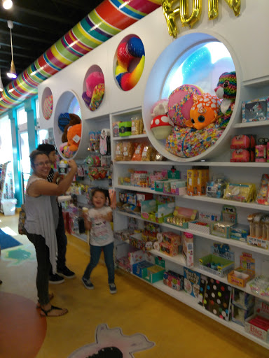 Candy Store «B.CANDY», reviews and photos, 3100 East Coast Hwy, Corona Del Mar, CA 92625, USA