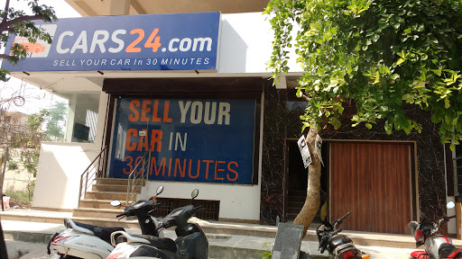 CARS24, 587, Niti Khand 1, Opp ATS, Near Gayatri Nawal Hospital, Indirapuram, Ghaziabad, Uttar Pradesh 201014, India, Used_Store, state UP