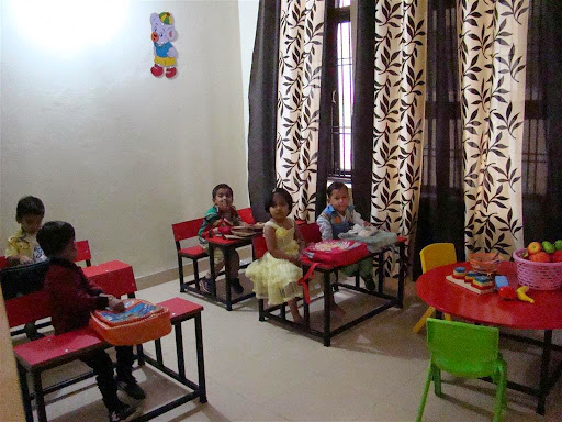 Bright Baby Pre School, P3-27A, SRS Pearl Floor, Sector 87, Neharpar , Greater Faridabad, Faridabad, Haryana 121002, India, Montessori_School, state HR