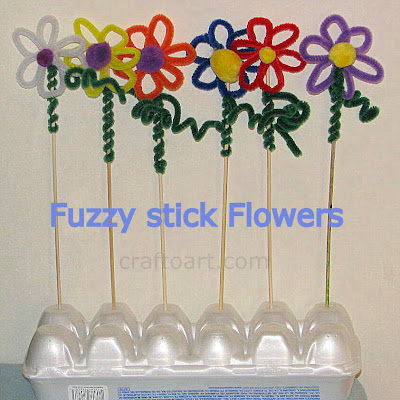 Pipe cleaner flowers