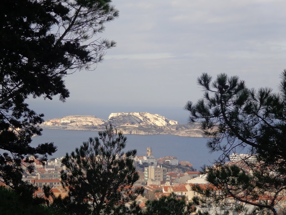 А включите-ка мне усилители качки! А подайте-ка белых пиджаков. Costa Paсifica февраль 13г