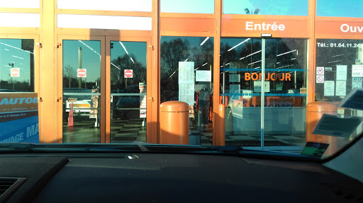 Autobacs Lognes