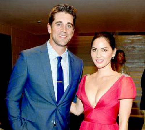 Aaron Rodgers New Famous Girl Friend