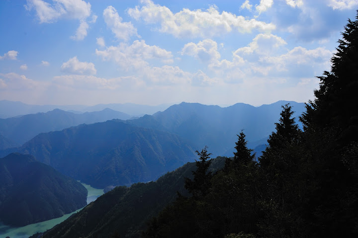 八嶽山頂からの景色