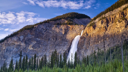 Takkakaw Falls, Yoho National Park, British Columbia.jpg