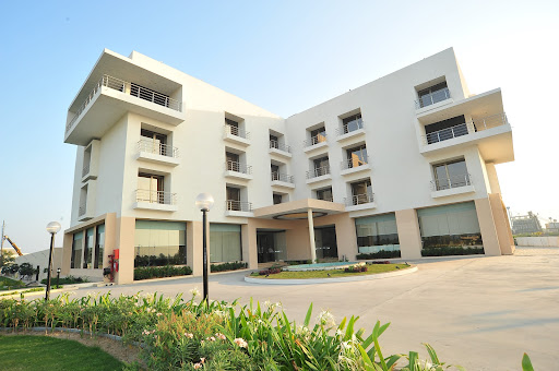 Hotel Krsna Lila, Sanand Viramgam Highway, Near Rexroth Bosch, Vill lyava, Tal. Sanand, Ahmedabad, Gujarat 382110, India, Indoor_accommodation, state GJ