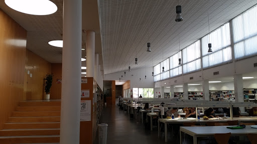 Universidad de Zaragoza: Facultad de Economía y Empresa