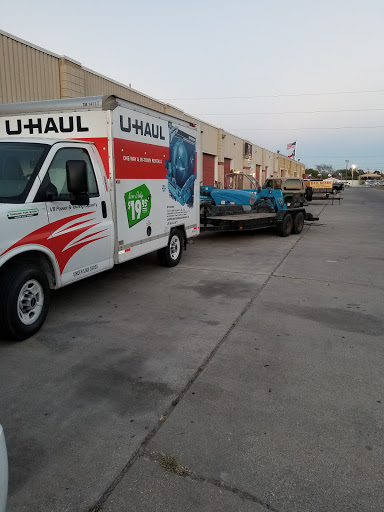 Truck Rental Agency «U-Haul Moving & Storage at N Chaparral», reviews and photos, 1201 N Chaparral St, Corpus Christi, TX 78401, USA