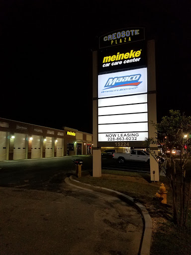 Auto Body Shop «Maaco Collision Repair & Auto Painting», reviews and photos, 15230 Creosote Rd, Gulfport, MS 39503, USA