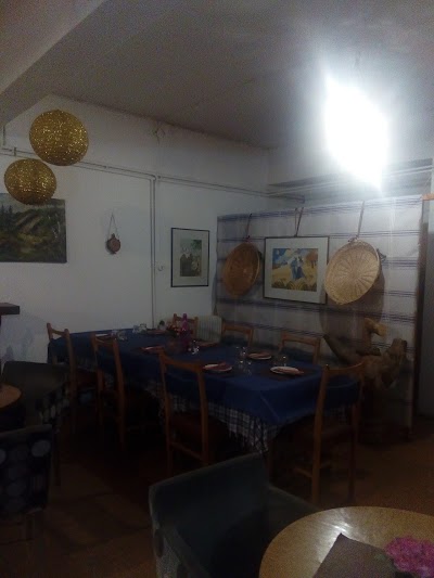 Photos of &Tau;&omicron; &Rho;&omicron;&upsilon;&mu;&epsilon;&lambda;&iota;&omega;&tau;&iota;&kappa;&omicron; &Sigma;&tau;&epsilon;&kappa;&iota; &tau;&eta;&sigmaf; &Lambda;&iota;&zeta;&alpha;&sigmaf;