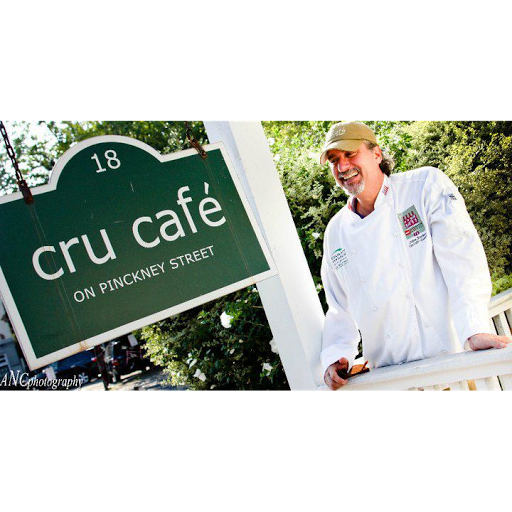 Cru Cafe logo