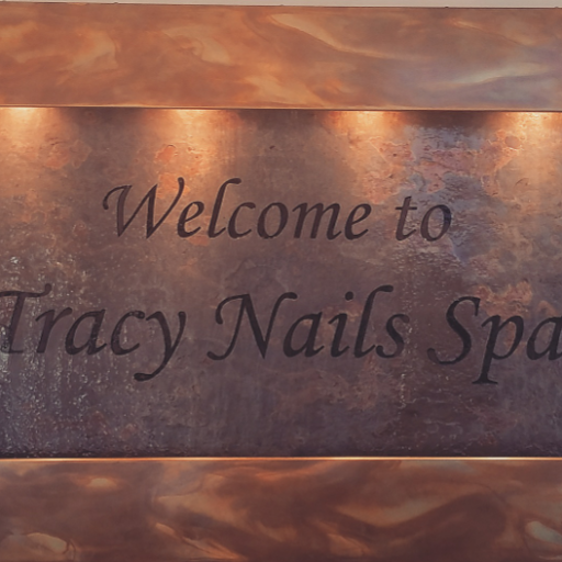Tracy Nails Spa logo