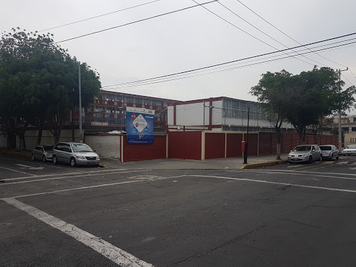 Escuela Secundaria Técnica No. 16, Salaverry 1132, San Pedro Zacatenco, 07360 Gustavo A Madero, CDMX, México, Centro de educación secundaria | Ciudad de México