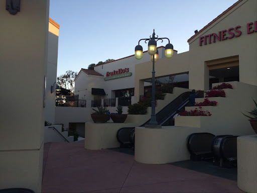 Italian Restaurant «Fratellos Italian Restaurant - San Clemente», reviews and photos, 638 Camino De Los Mares #200, San Clemente, CA 92673, USA
