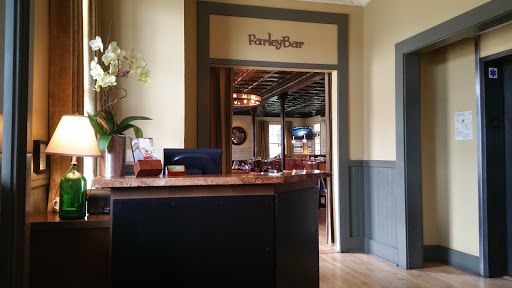 Farley Bar