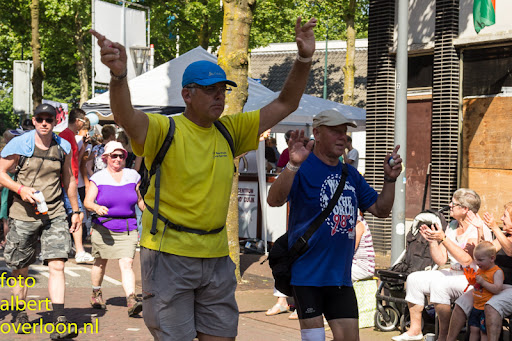 vierdaagse door cuijk 18-7-2014 (30).jpg