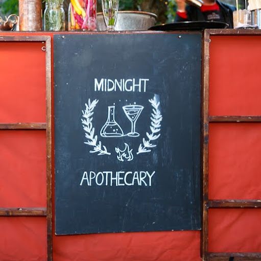 The Midnight Apothecary logo