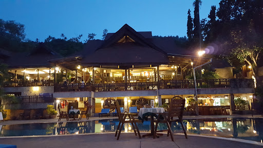 Coral Cove Chalet