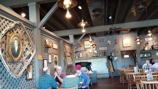 American Restaurant «Cracker Barrel Old Country Store», reviews and photos, 1855 W Diehl Rd, Naperville, IL 60563, USA