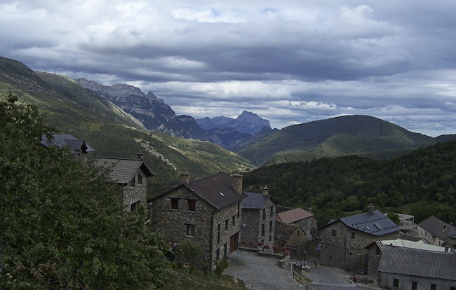 Un pueblo del pirineo español