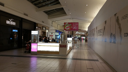 Shopping Mall «Tacoma Mall», reviews and photos, 4502 S Steele St, Tacoma, WA 98409, USA