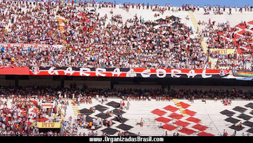 TORCIDA GARRA CORAL