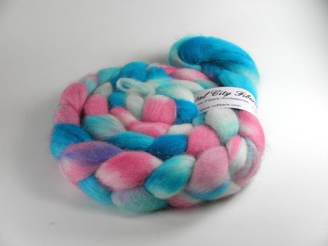 3.9oz spinning fiber, Daydreams