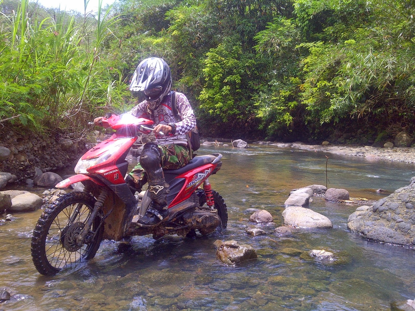 Modifikasi Honda Beat Menjadi Trail - Thecitycyclist