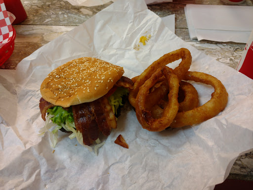 Hamburger Restaurant «Cloud 9 Burgers», reviews and photos, 5630 119th Ave SE, Bellevue, WA 98006, USA