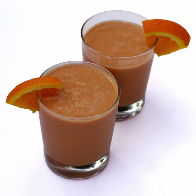 Orange Surprise Smoothie withinthekitchen.blogspot.com