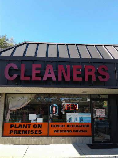 Dry Cleaner «Happy Cleaners», reviews and photos, 10 N Bartlett Rd, Streamwood, IL 60107, USA