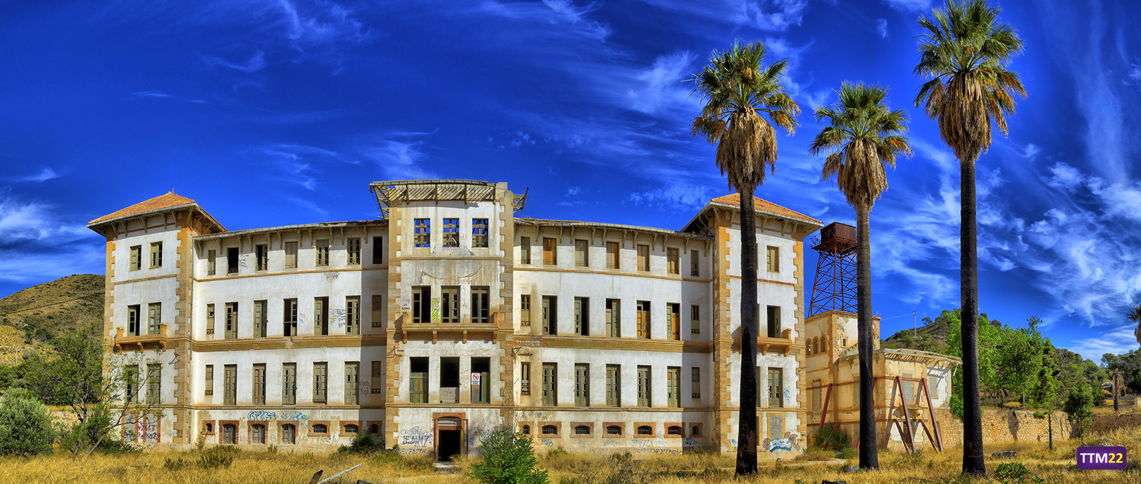 Los lugares abandonados más espectaculares de España Preventorio-aguas-busot-hdr