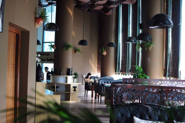 Wander Station – Cake & Coffee - view đẹp ngây ngất