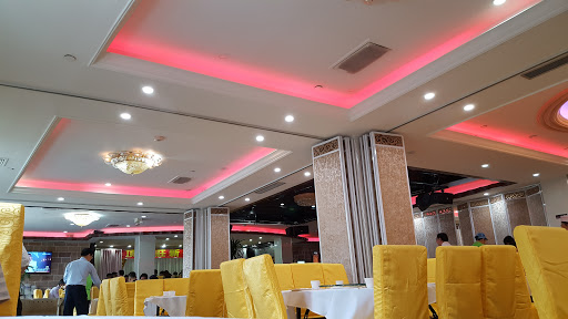 Red Top Mountain Restaurant