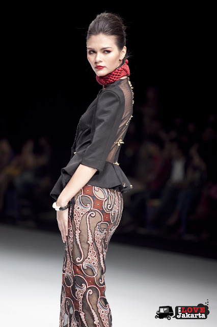 Dessy Natalia_Hello, Young Java!_Indonesia Fashion Week 2013_JCC Senayan_Jakarta
