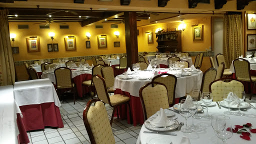 Mesón del Cid Restaurant