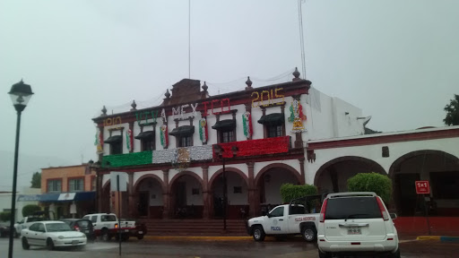 Municipio de Zimapan, Plaza de la Constitución 1, Centro, 42330 Zimapán, Hgo., México, Oficina de gobierno local | HGO